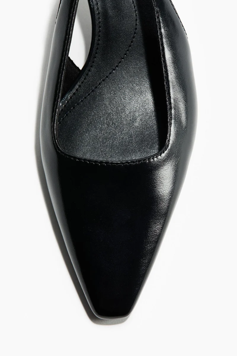 اتش اند ام حذاء مفتوح من الخلف بكعب صغير